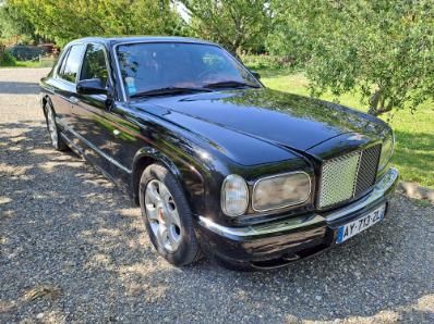 2002 BENTLEY ARNAGE RED LABEL
Series MBN3902AQ074
French...
