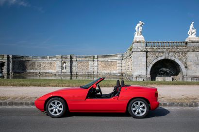 null 1989 BMW Z1 
Series: WBABA910X0AL01102 
ONLY 1000 KM 
Real rarity with this...