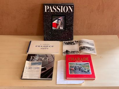 null Lot de 5 livres et carnets
- Passion : 20 ans de sponsoring
- Renault Espace...