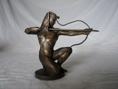 null Archer, très beau sujet signé M. Guiraud Rivière, 1919, bronze, hauteur
145...