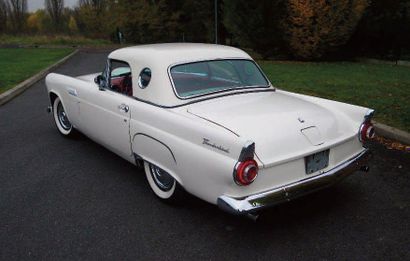 1956 FORD Thunderbird "" Classic Birds "" Chassis n¡ B9RC179325 En 1955, suivant...