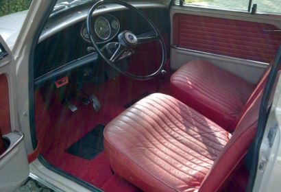 1968 AUSTIN Mini MKII Chassis n¡ Carte grise française. En 1959, Sir Alec Issigonis,...