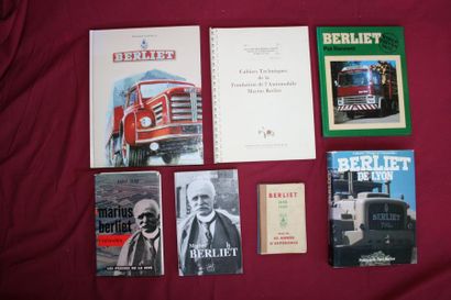 null Berliet, un lot de 7 livres dont Berliet de Lyon, par J. Borgé et N. Viasnoff,...