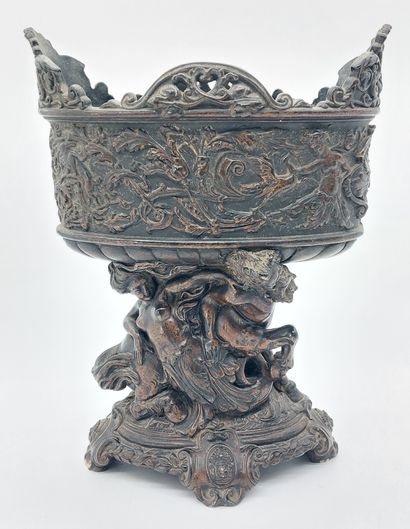 null Garden pottery with bronze patina, decorated with centaur and mermaid

Mark...