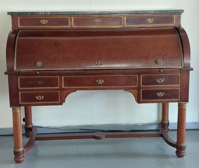 null CYLINDER DESK in mahogany veneer, handles and locks in brass, four columns base...