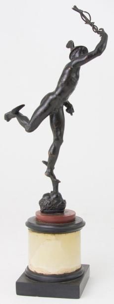 Jean DE BOLOGNE (d'aprÀ¨s) STATUETTE en bronze patine representant Mercure Epoque...