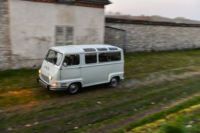 null 1978 RENAULT ESTAFETTE
Serial number: R2136A8981822
Nice "Microbus" version
French...