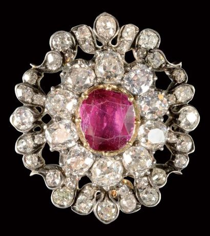 null BROCHE DE S.A.I. L'IMPERATRICE EUGENIE Broche en rubis et diamant provenant...