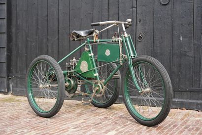Comiot Tricycle transformable circa 1900 Engine n°4269
Tricycle convertible into...