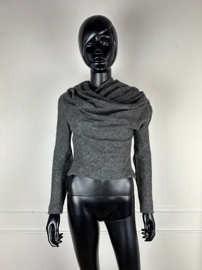 JEANNE LANVIN 
Charcoal gray wool and mohair...
