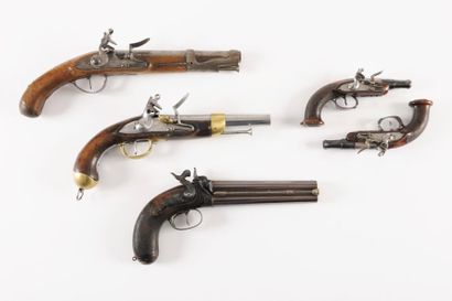 Pistolet d'arçon modèle 1763-66. Canon rond,...