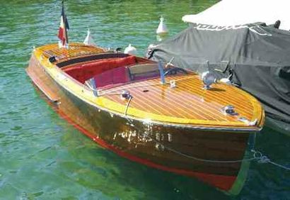 1934 LEHMANN Un bateau d'exception de 1934 restauré avec passion (Fonds, membrures,...