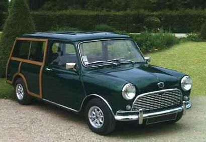 1967 AUSTIN MINI "Woodie" En 1959, Sir Alec Issigonis, alors à la British Leyland...