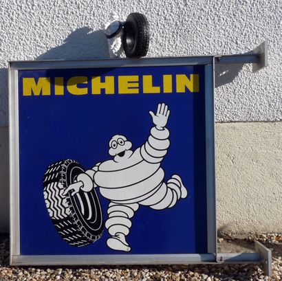 null Plaque Michelin double-face (69 x 69 cm).
