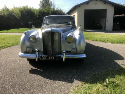 null 1957 Bentley S1 
Chassis number B509LEK
Collector's registration
30000/40000

The...