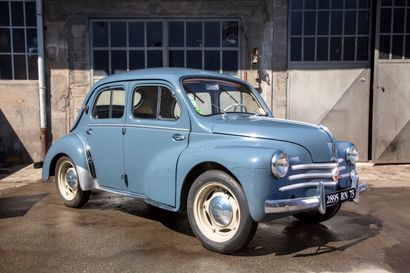null 1952 RENAULT 4 CV
SERIE 1748054
Old restoration
Same owner for 33 years
French...