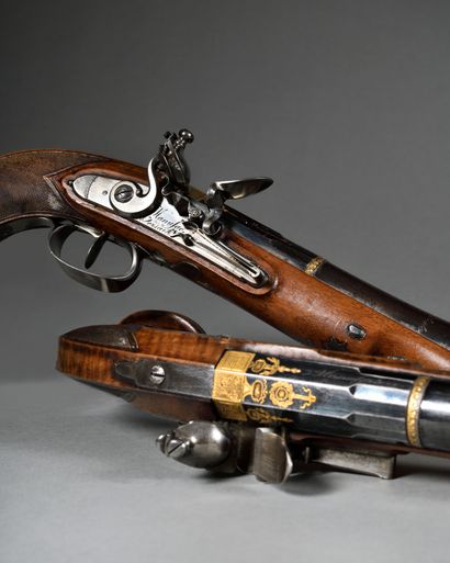 null NICE AND RARE PAIR OF OFFICER'S FLINTLOCK BLUNDERBUSS PISTOLS,

BY "BOUTET A...