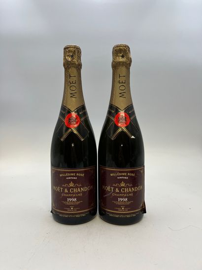 2 bouteilles CHAMPAGNE MOET & CHANDON 1998...