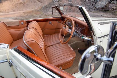 null 1948 DELAHAYE 135 M Cabriolet par H. Chapron

Numéro de série : 801025
Carte...