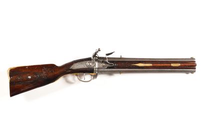 null STRONG TWO-SHOT FLINTLOCK HUNTING RIFLE WITH ROTATING BARRELS, ONE HAMMER, TWO...