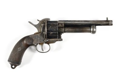 null RARE PINFIRE AND PERCUSSION REVOLVER WITH TWO SUPERPOSED BARRELS,
NINE-SHOT...