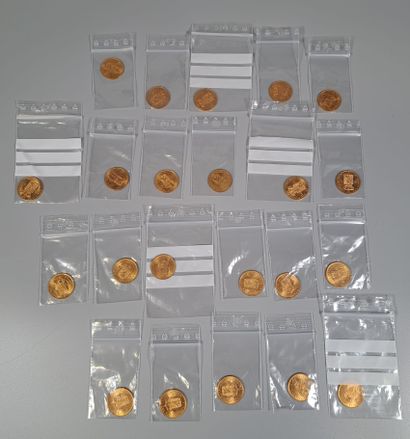 null PAYS-BAS
22 pièces de 10 Gulden en or.
Poids total : 148,02 g