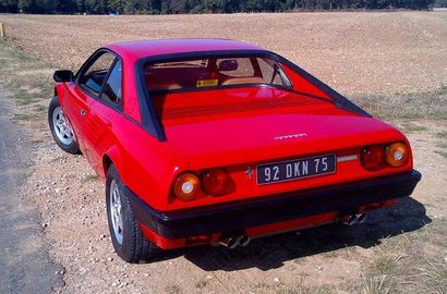 1981 FERRARI Mondial "30 000 km!!" Héritière de la 308 GT4, la Mondial 8 peut être...