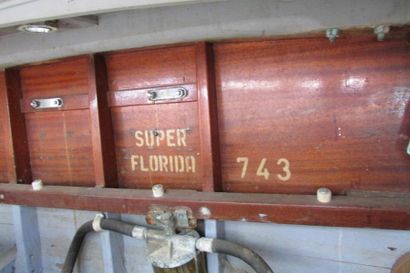 1963 RIVA Super Florida Au même design que Sebino, en allongeant les ordonnées, naît...