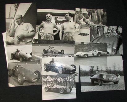  Lot comprenant 10 photographies de voitures de course et de pilotes (Ascari, Fangio,...
