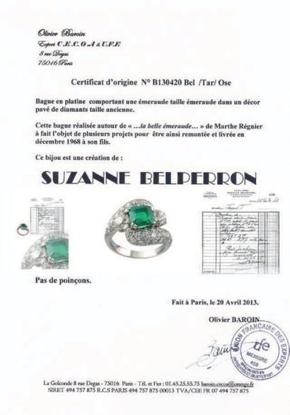 SUZANNE BELPERRON BAGUE en platine styilisant un tourbillon retenant en son centre...