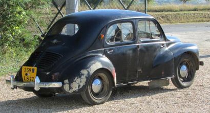 1950 RENAULT 4CV,"Conçue par Fernand Picard et Charles-Edmond Serre, deux ingénieurs...