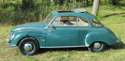 1954 DKW Sonderklasse 3=6
"C'est en mars 1953, que la firme allemande Auto Union...