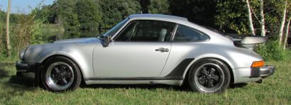 1978 PORSCHE 930 L Turbo
"Les Porsche 911 Turbo apparaissent en 1965 sous le code...