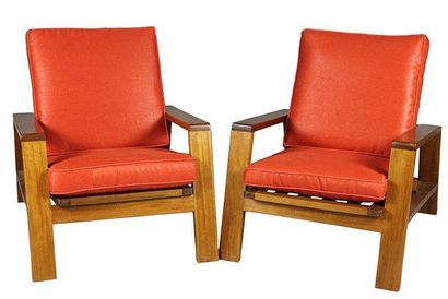 Jean ROYERE (1902-1981) attribué Paire de fauteuils, dossiers et assises en simili...
