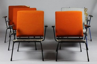 Wim RIETVELD (1888-1964) Six structures de fauteuils modèle 415/1401, en métal Edition...