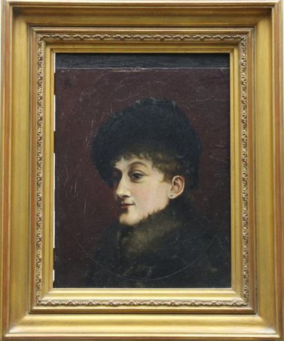 A.E MOREAU (XIXème siècle) Profil de femme au vison Huile sur panneau parqueté anciennement...