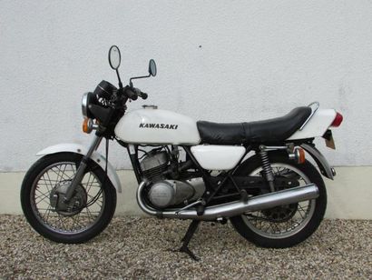 1973 KAWASAKI 250 S1 N° de série s1F03589 Carte grise française Cette moto est dans...
