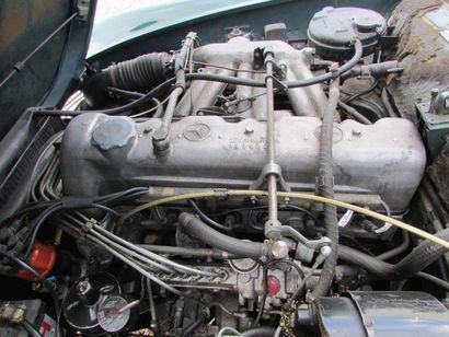 1965 MERCEDES-BENZ 230SL "PAGODE" Châssis N° 11304210012793
 N° de moteur: 127 981-10-010625...