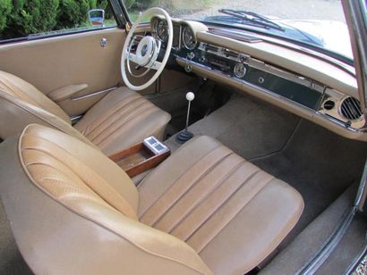 1965 MERCEDES-BENZ 230SL "PAGODE" Châssis N° 11304210012793
 N° de moteur: 127 981-10-010625...