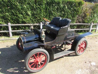 1906 Cadillac TR Châssis n°  25521
Moteur: monocylindre refroidi par eau 
Boîte planétaire...