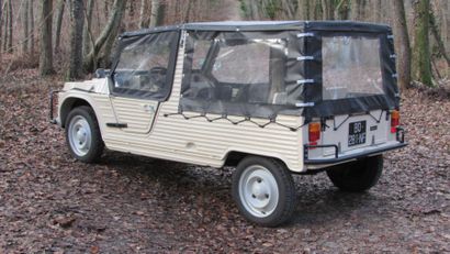 1982 Citroën Mehari 4x4 N° de série: VF7AYCE0000CE4232 
Une des 1300 exemplaires...