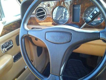 1991 BENTLEY EIGHT CHÂSSIS N° SCBZE02A0MCX33882 
133 000 km
 Carte grise française/...