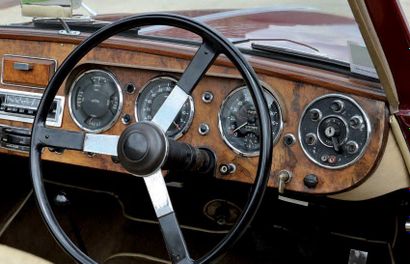 1955 LAGONDA-ASTON MARTIN 3 LITRES DROPHEAD COUPE «TICKFORD» CHÂSSIS N° LB290/1/94...