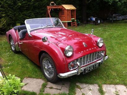 1959 TRIUMPH TR3 A CHÂSSIS N° TS46236L
 Moteur: 4-cylindre en ligne de 2000 cm3 
Boîte...