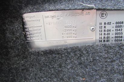 1982 PORSCHE 911 SC EX PIERRE BACHELET.
 CHÂSSIS N° WPOZZZ91ZCS102828
 Carte grise...