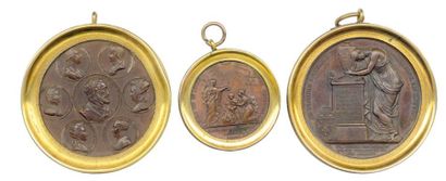 null Lot de trois médailles en bronze du XiXe siècle cerclées de laiton: Henri IV...