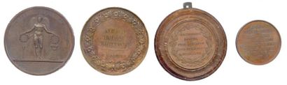 null Lot de quatre médailles en bronze du XIXe siècle Mariage du duc de Berry et...