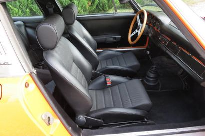 1970 PORSCHE 911 T Targa 2,2 L Carte grise française 
Châssis N° 9111110488 
Moteur:...