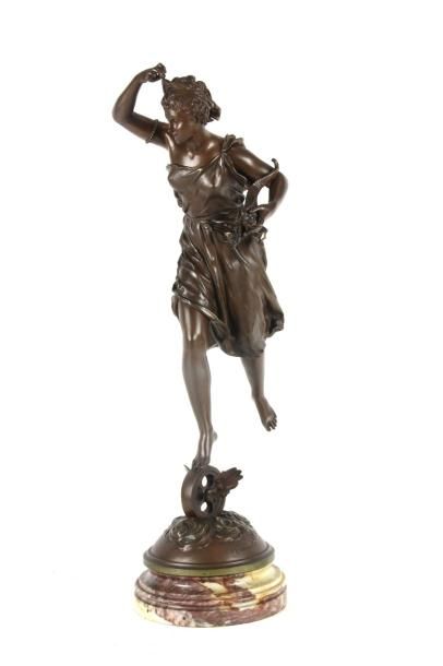 Ernest RANCOULET (1870-1915) Bronze à patine brune Signé Rancoulet sur la terrasse...