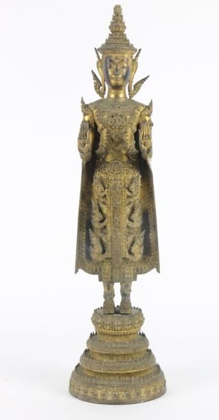 null THAILANDE Bouddha en bronze doré Ratanakosin, Fin XIXème siècle Haut: 60 cm...